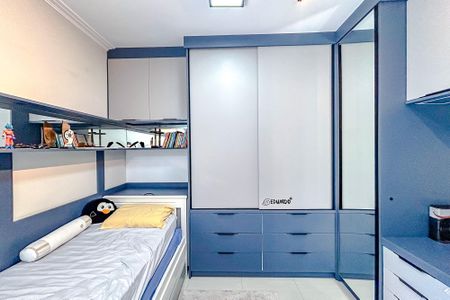 Casa à venda com 256m², 3 quartos e 4 vagasSuíte 3