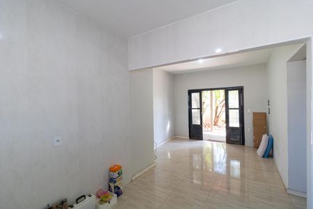 Casa à venda com 188m², 3 quartos e 3 vagasCozinha da casa 01