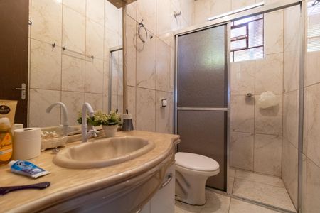 Casa à venda com 188m², 3 quartos e 3 vagasBanheiro da casa 01