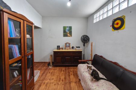 Casa à venda com 188m², 2 quartos e 3 vagasCasa 2 - Sala