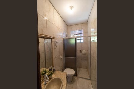 Casa à venda com 188m², 3 quartos e 3 vagasBanheiro da casa 01