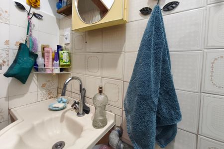 Casa à venda com 188m², 2 quartos e 3 vagasCasa 2 - Banheiro