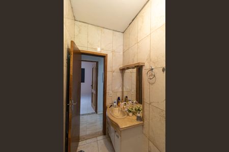 Casa à venda com 188m², 3 quartos e 3 vagasBanheiro da casa 01