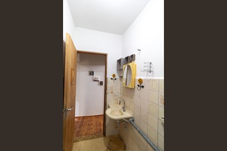 Casa à venda com 188m², 3 quartos e 3 vagasBanheiro da casa 02