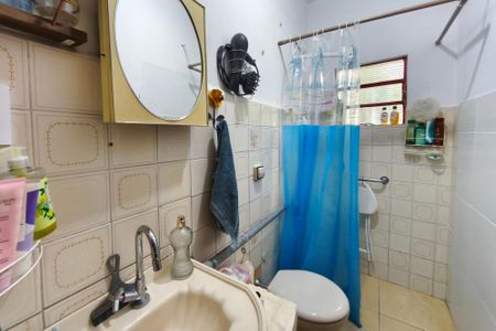 Casa à venda com 188m², 2 quartos e 3 vagasCasa 2 - Banheiro