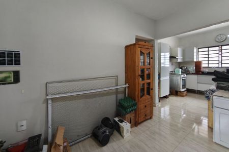 Casa à venda com 188m², 2 quartos e 3 vagasSala