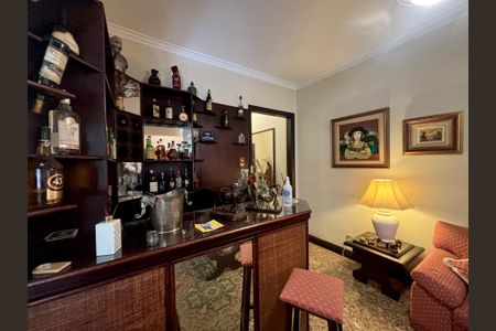 Apartamento à venda com 140m², 2 quartos e 1 vagaSala