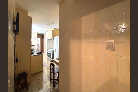 Apartamento à venda com 140m², 2 quartos e 1 vagaCozinha
