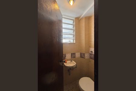 Apartamento à venda com 140m², 2 quartos e 1 vagaÁrea de serviço - banheiro