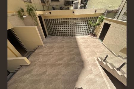 Apartamento à venda com 140m², 2 quartos e 1 vagaÁrea comum - piscina