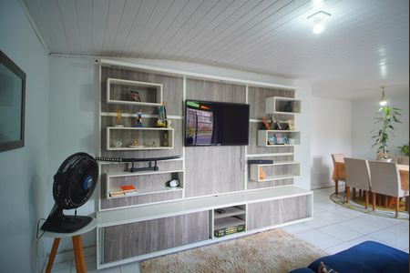 Sala de Estar de casa para alugar com 4 quartos, 300m² em Jardim Dona Leopoldina, Porto Alegre