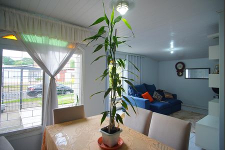 Sala de Estar de casa para alugar com 4 quartos, 300m² em Jardim Dona Leopoldina, Porto Alegre