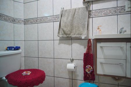 Casa à venda com 300m², 4 quartos e 3 vagasBanheiro Corredor