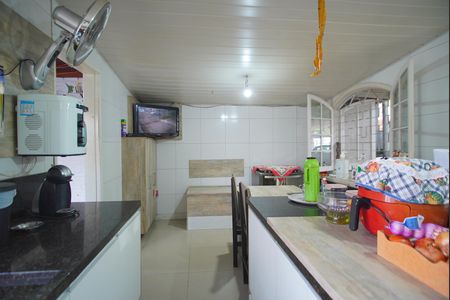 Casa à venda com 300m², 4 quartos e 3 vagasCozinha