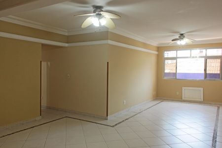 Sala de apartamento para alugar com 3 quartos, 136m² em Boqueirão, Santos