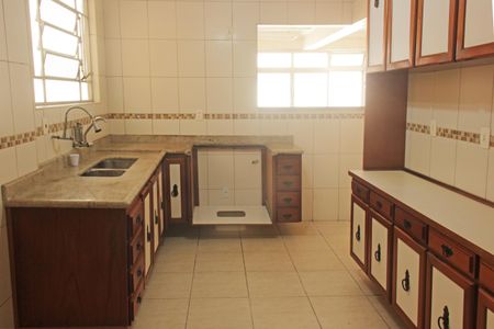 Apartamento para alugar com 136m², 3 quartos e 1 vagaCozinha