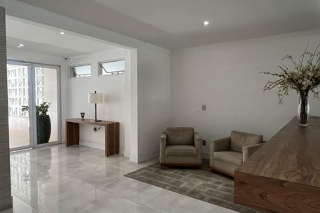 Apartamento para alugar com 136m², 3 quartos e 1 vagaÁrea comum