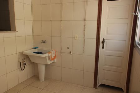 Apartamento para alugar com 136m², 3 quartos e 1 vagaÁrea de Serviço