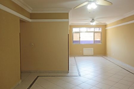 Apartamento para alugar com 136m², 3 quartos e 1 vagaSala