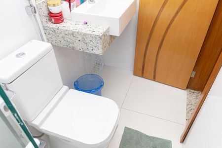 Casa de condomínio para alugar com 180m², 3 quartos e 2 vagasBanheiro da Suíte 3