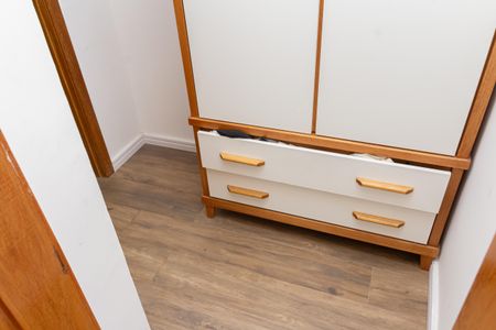 Casa de condomínio para alugar com 180m², 3 quartos e 2 vagasCloset da suíte 3