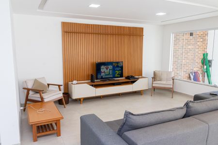 Casa de condomínio para alugar com 180m², 3 quartos e 2 vagasSala