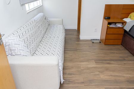 Casa de condomínio para alugar com 180m², 3 quartos e 2 vagasQuarto 2 - Suíte