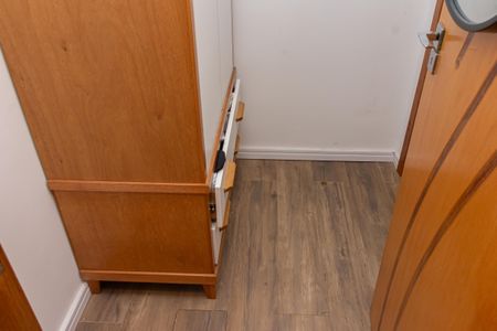 Casa de condomínio para alugar com 180m², 3 quartos e 2 vagasCloset da suíte 3