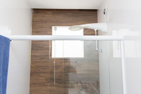 Casa de condomínio para alugar com 180m², 3 quartos e 2 vagasBanheiro da Suíte 2