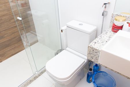 Casa de condomínio para alugar com 180m², 3 quartos e 2 vagasBanheiro da Suíte 3