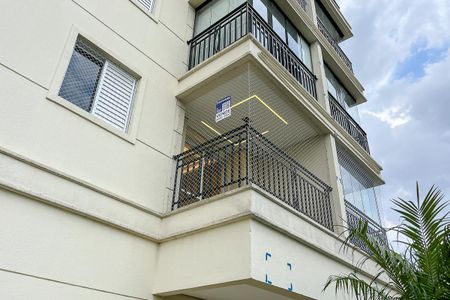 Apartamento para alugar com 59m², 2 quartos e 1 vagaFachada + plaquinha