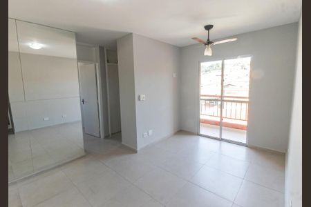 Sala de apartamento para alugar com 2 quartos, 52m² em Jardim America, Taboão da Serra