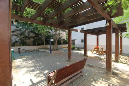 Apartamento para alugar com 59m², 3 quartos e 1 vagaÁrea comum