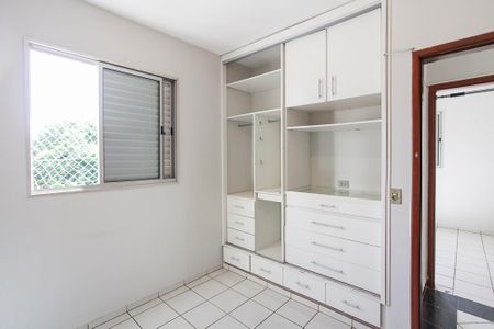 Suite de apartamento para alugar com 2 quartos, 84m² em Saraiva, Uberlândia