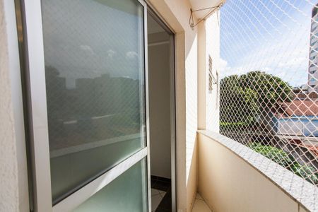 Varanda de apartamento para alugar com 2 quartos, 84m² em Saraiva, Uberlândia