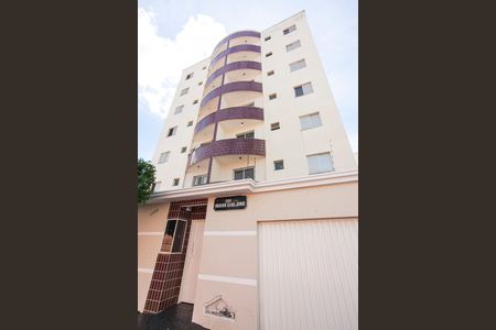 Apartamento para alugar com 84m², 2 quartos e 1 vaga Apartamento para alugar com 84m², 2 quartos e 1 vagaFachada