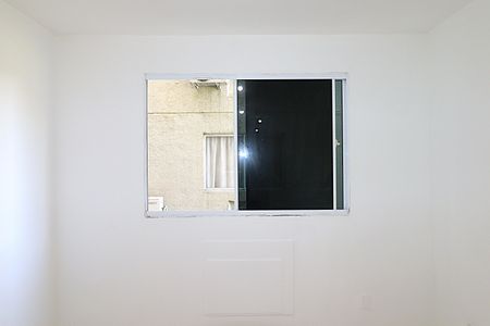 Apartamento à venda com 2 quartos, 42m² em Mário Quintana, Porto Alegre