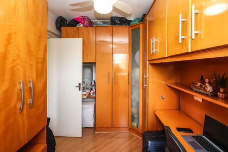Apartamento à venda com 63m², 3 quartos e 1 vagaQuarto 2