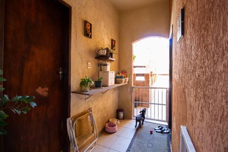 Casa à venda com 230m², 4 quartos e 1 vaga Casa à venda com 230m², 4 quartos e 1 vagaÁrea de Serviço