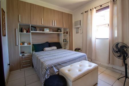 Casa à venda com 230m², 4 quartos e 1 vaga Casa à venda com 230m², 4 quartos e 1 vagaSuíte