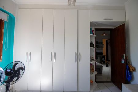 Casa à venda com 230m², 4 quartos e 1 vaga Casa à venda com 230m², 4 quartos e 1 vagaQuarto