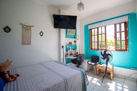 Casa à venda com 230m², 4 quartos e 1 vaga Casa à venda com 230m², 4 quartos e 1 vagaQuarto