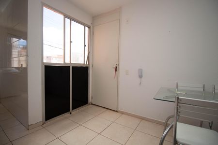 Sala de apartamento para alugar com 2 quartos, 93m² em Quadra 4, Brasília