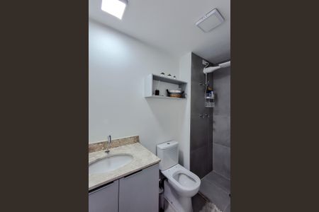 Studio para alugar com 34m², 1 quarto e sem vaga Studio para alugar com 34m², 1 quarto e sem vagaBanheiro
