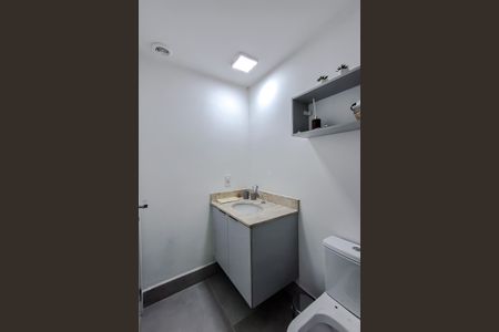 Studio para alugar com 34m², 1 quarto e sem vaga Studio para alugar com 34m², 1 quarto e sem vagaBanheiro