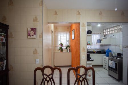 Casa à venda com 202m², 3 quartos e 4 vagasCOZINHA