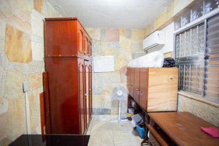 Casa à venda com 202m², 3 quartos e 4 vagasDISPENSA