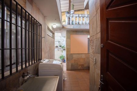 Casa à venda com 202m², 3 quartos e 4 vagasQUINTAL E ÁREA DE SERVIÇO