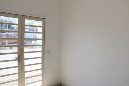 Casa para alugar com 400m², 2 quartos e 2 vagasHall