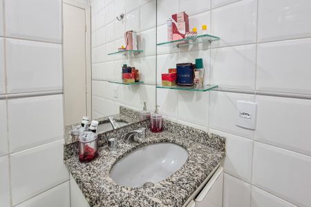 Apartamento para alugar com 77m², 3 quartos e 2 vagasBanheiro da Suíte